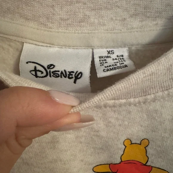 Disney Winnie the Pooh cream Sweatshirt - Picture 3 of 4